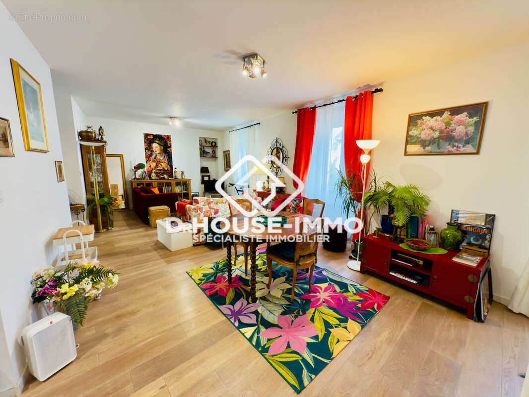 Appartement 110 m² à Perigueux  - photo 147