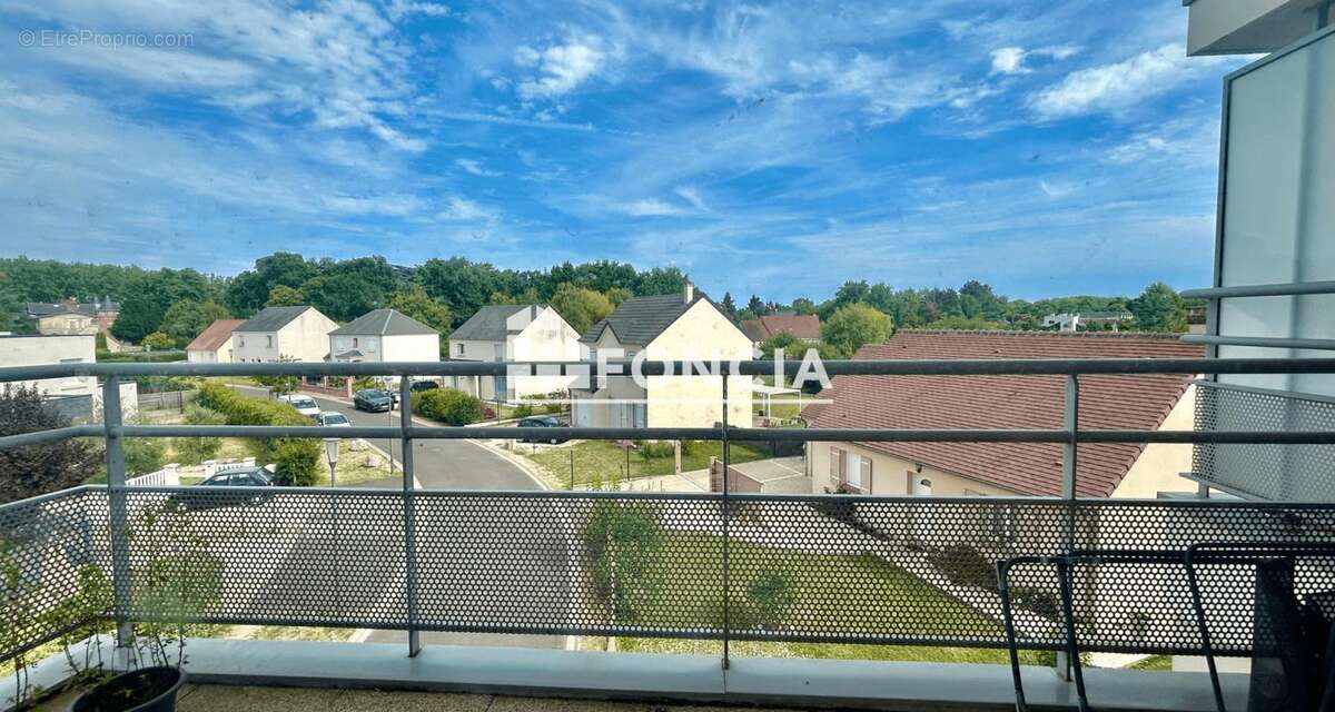 Appartement à SAINT-PRYVE-SAINT-MESMIN