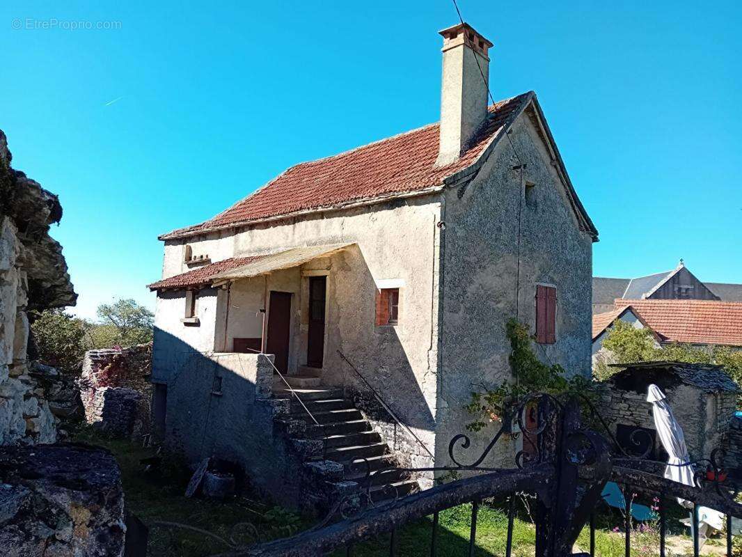 Maison à SAINT-JEAN-DE-LAUR