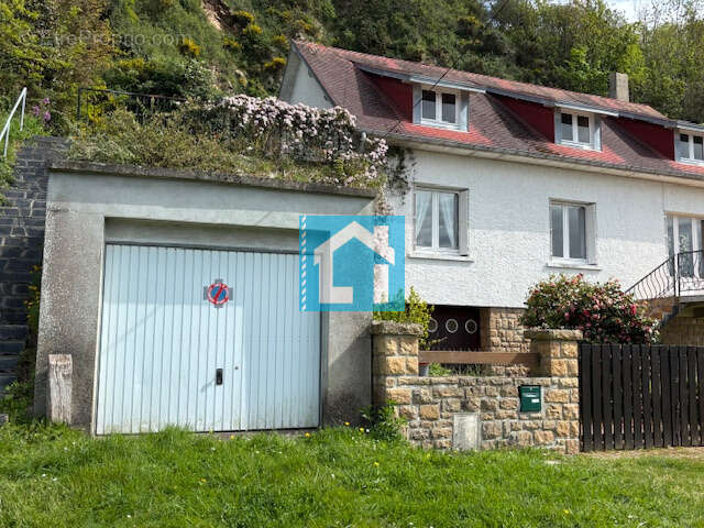 Maison à JULLOUVILLE