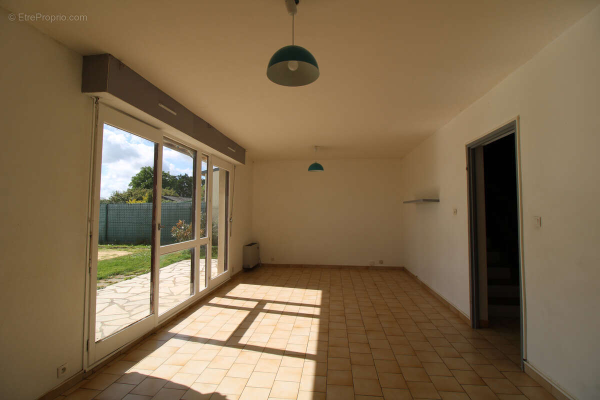 Maison à ECOUFLANT
