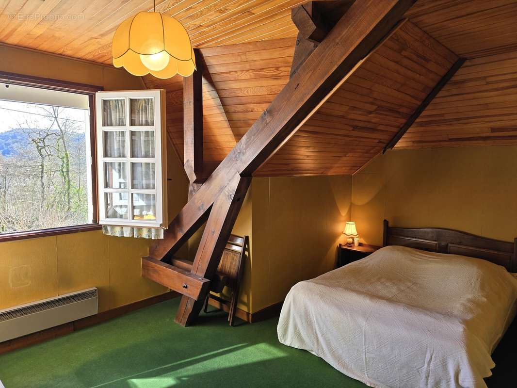 Maison avec vue et piscine - photo 12