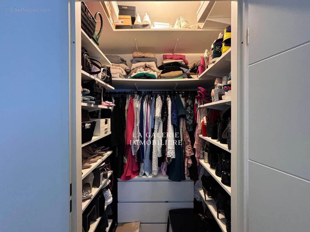 Appartement à PUTEAUX