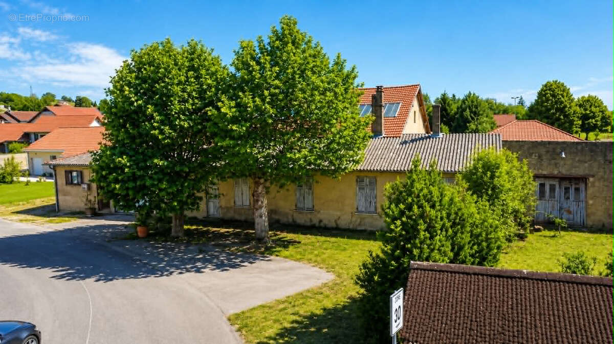 Maison à BELMONT