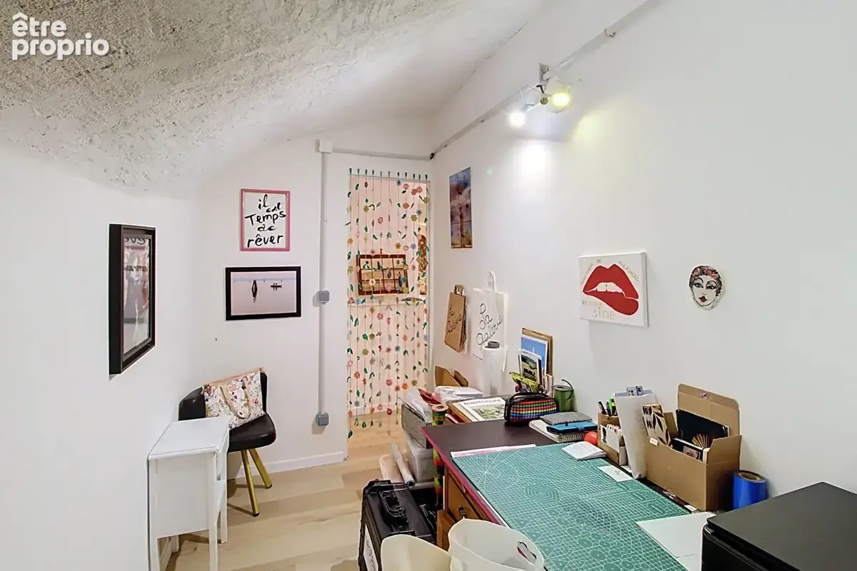 A vendre en exclusivite à draguignan - local commercial avec atelier et vaste espace de stockage - photo 13