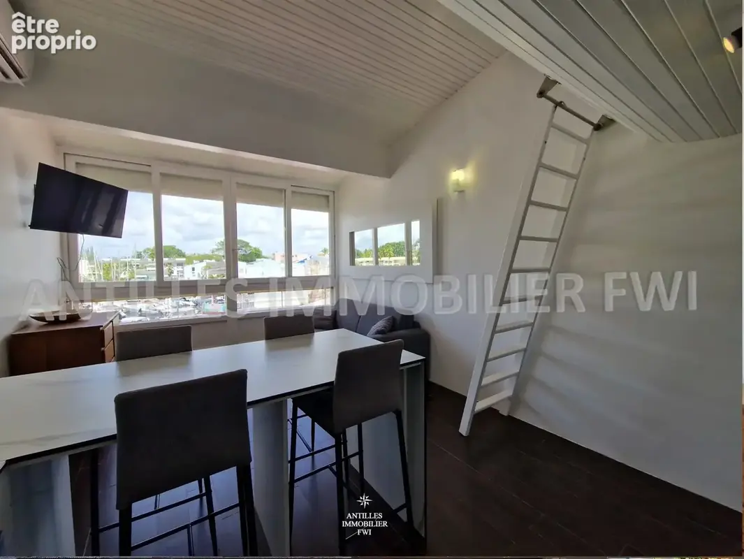 Photo Appartement à Les Trois-Ilets au prix de 240 000€