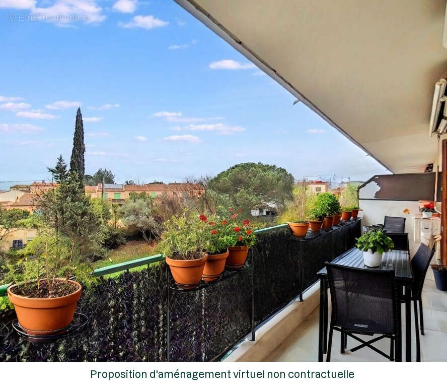 Appartement à LE LUC