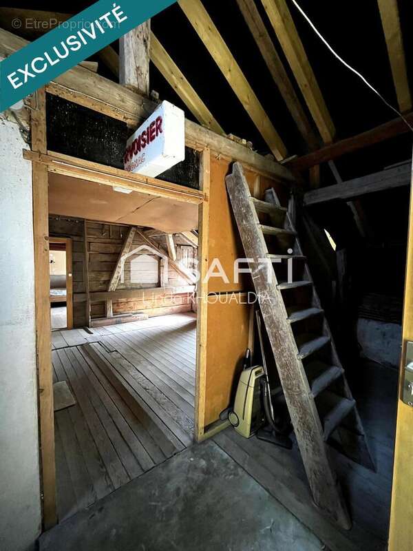 Maison 113 m² à Belmont  - photo 5