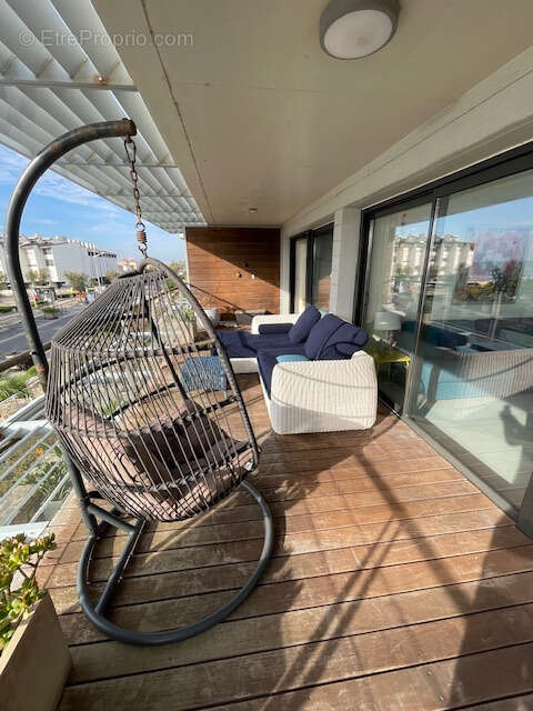 Appartement à MAUGUIO