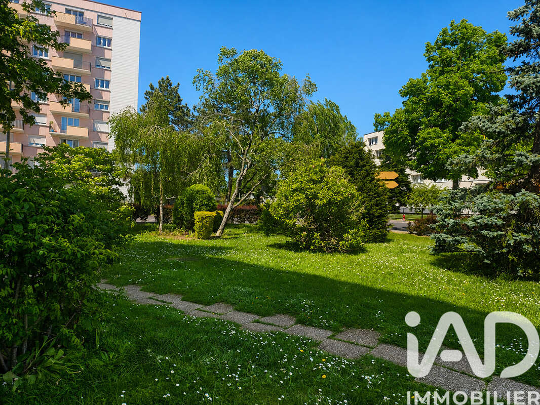 Photo 9 - Appartement à VANDOEUVRE-LES-NANCY