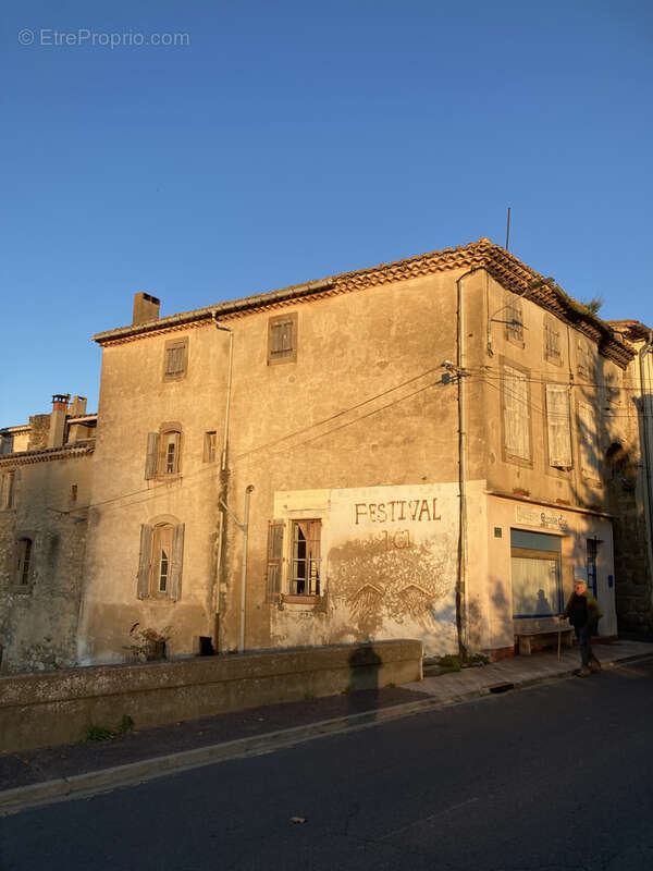 Maison à SAINT-LAURENT-DE-LA-CABRERISSE