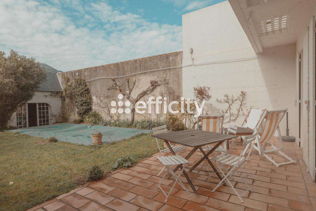 Maison à LA ROCHELLE