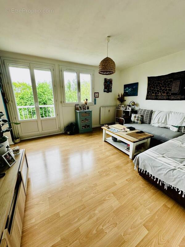 Appartement à SAINT-JACQUES-DE-LA-LANDE