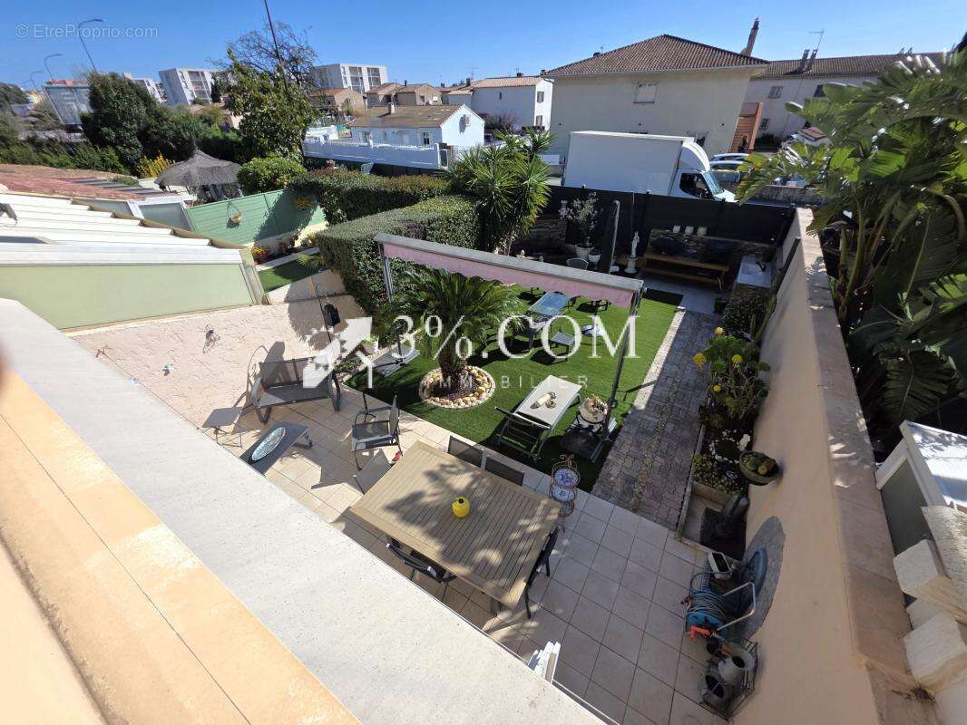 Maison à FREJUS