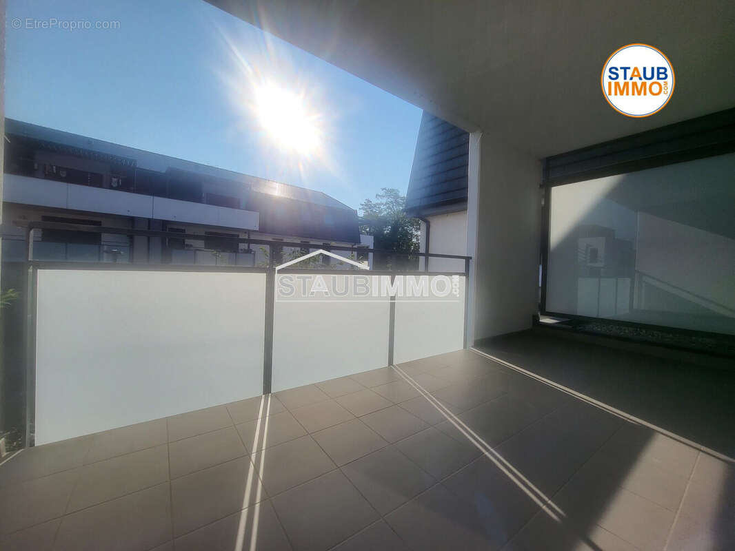 Appartement 43 m² à Saint-Louis  - photo 8