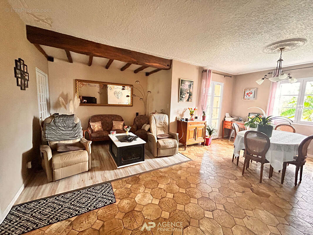Maison plain pied - 3 chambres - proche plages - photo 3