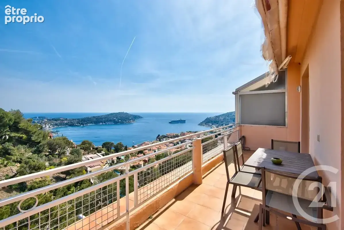 Appartement à VILLEFRANCHE-SUR-MER