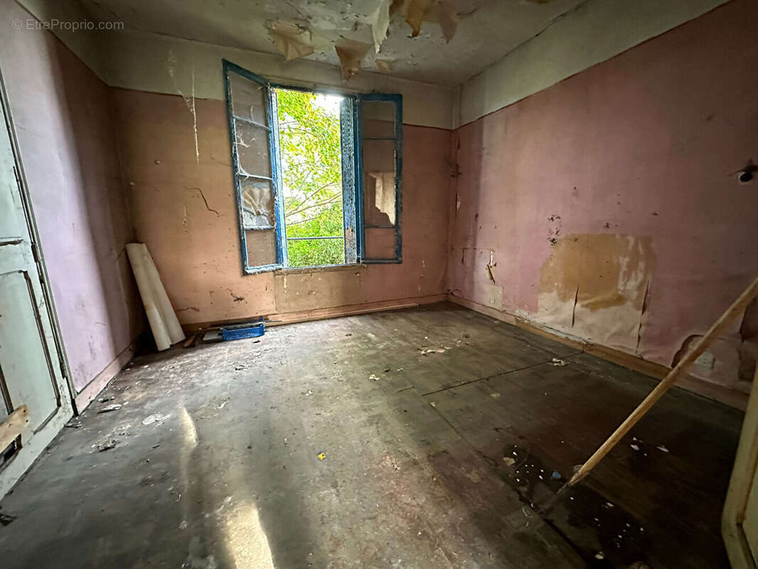 Maison à GOUSSAINVILLE