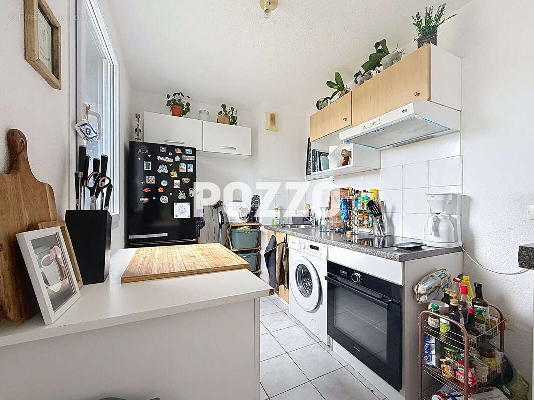 Appartement à LA RIVIERE-SAINT-SAUVEUR