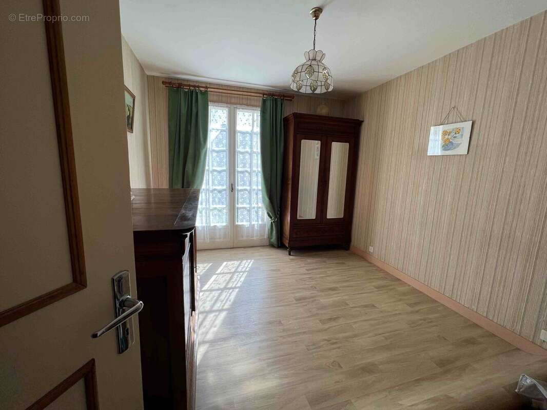 Maison à CONFOLENS