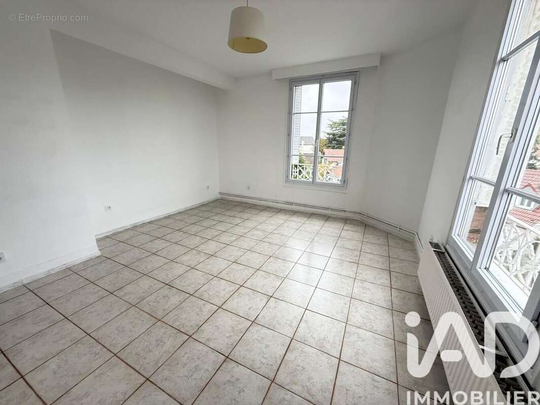 Photo 4 - Appartement à GROSLAY