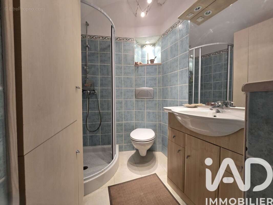 Photo 5 - Appartement à BERRE-LES-ALPES