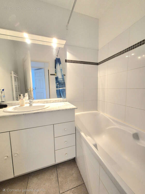 Appartement à HYERES