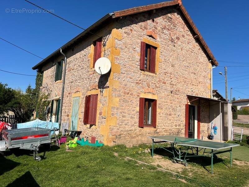 Maison à CHAUFFAILLES