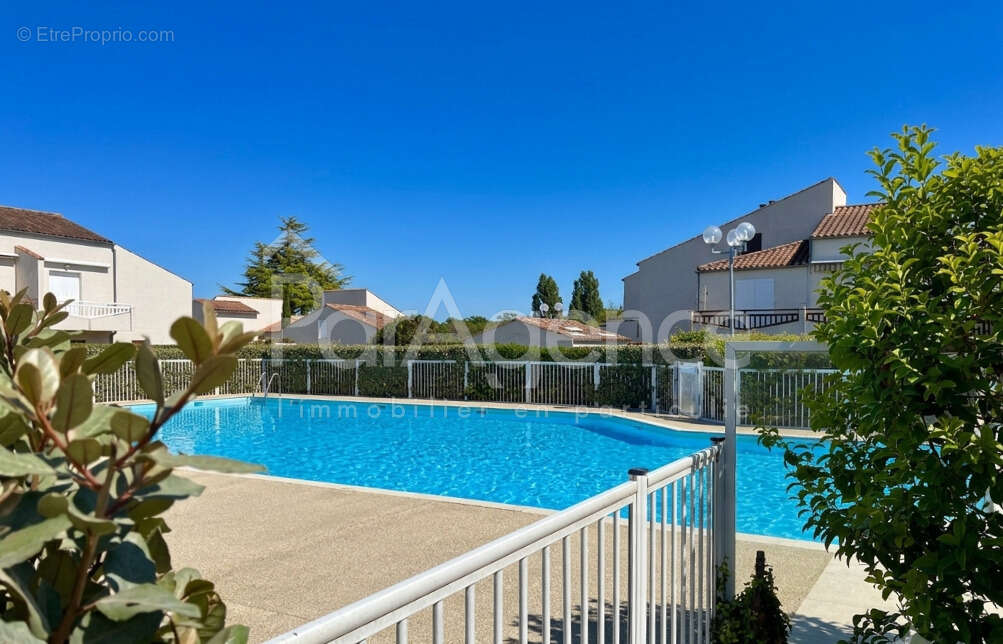 Maison   Terrasse et piscine   Saint-Palais-sur-Mer - photo 10