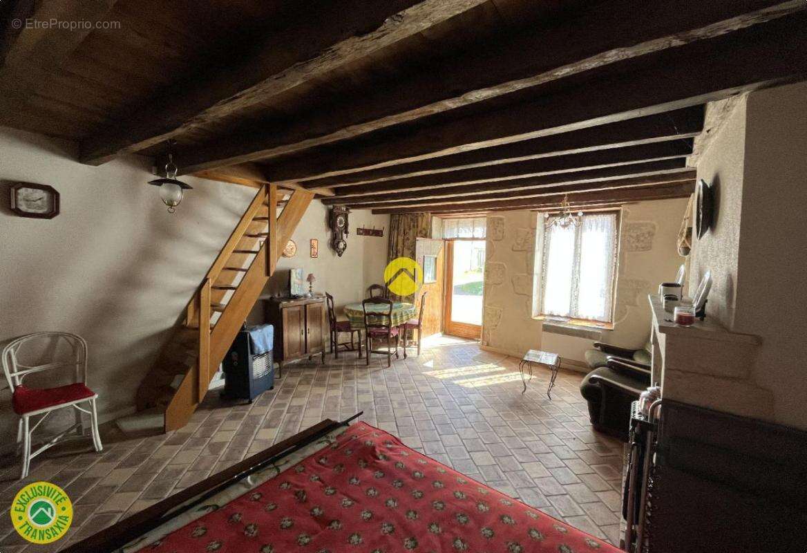 Maison à CHATEAUNEUF-SUR-CHER