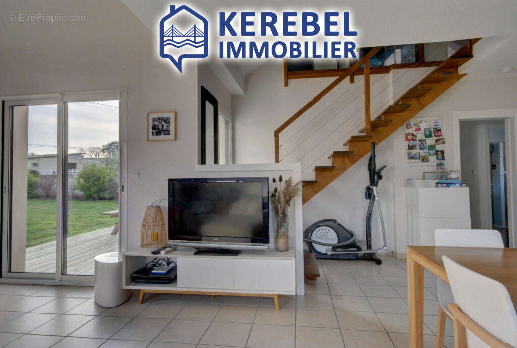 Maison à LOGONNA-DAOULAS