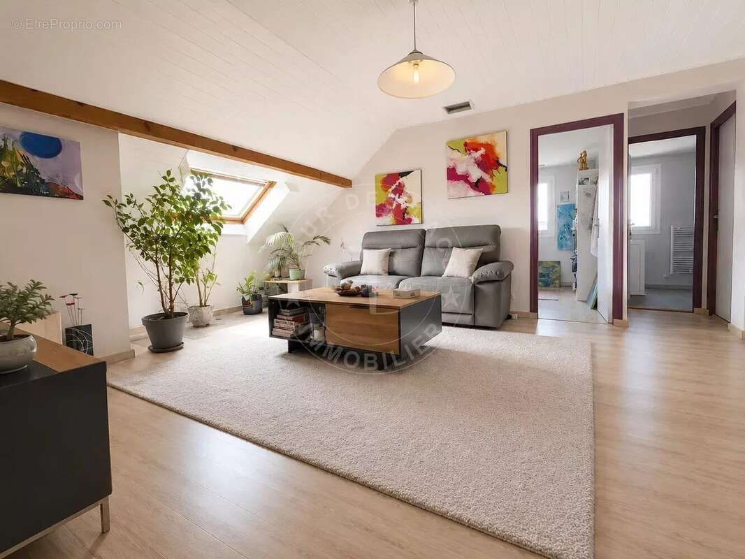 Choisy, Maison Rénovée à Vendre - photo 5
