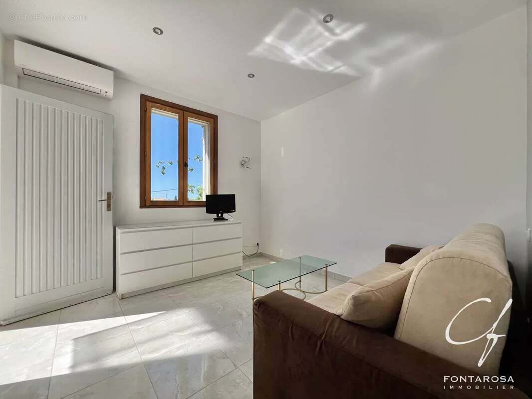 Maison à SAINT-RAPHAEL