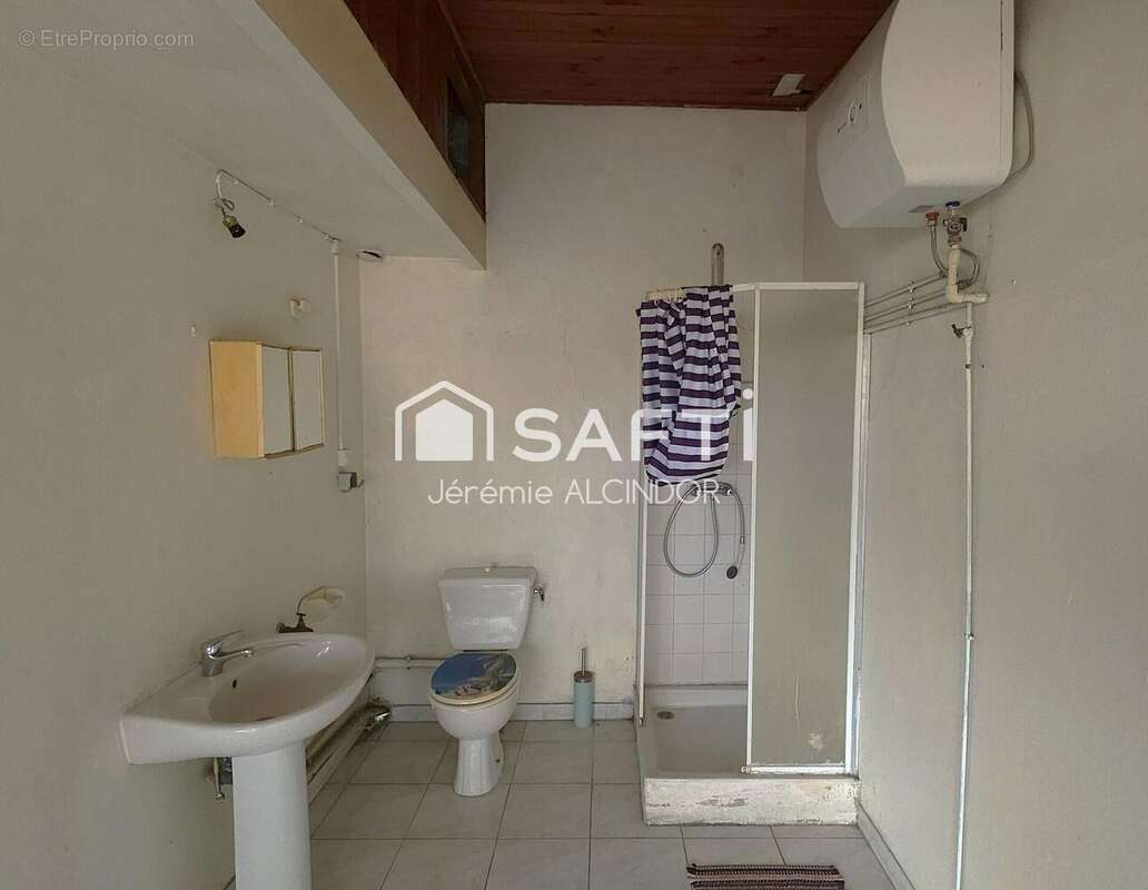 Photo 2 - Maison à FORT-DE-FRANCE