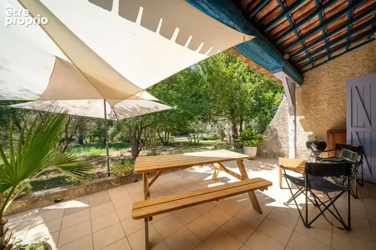 Référence : 7383-ABO - Villa de 5 chambres, terrain piscinable dans un environnement calme et privilégié à Eguilles - photo 19