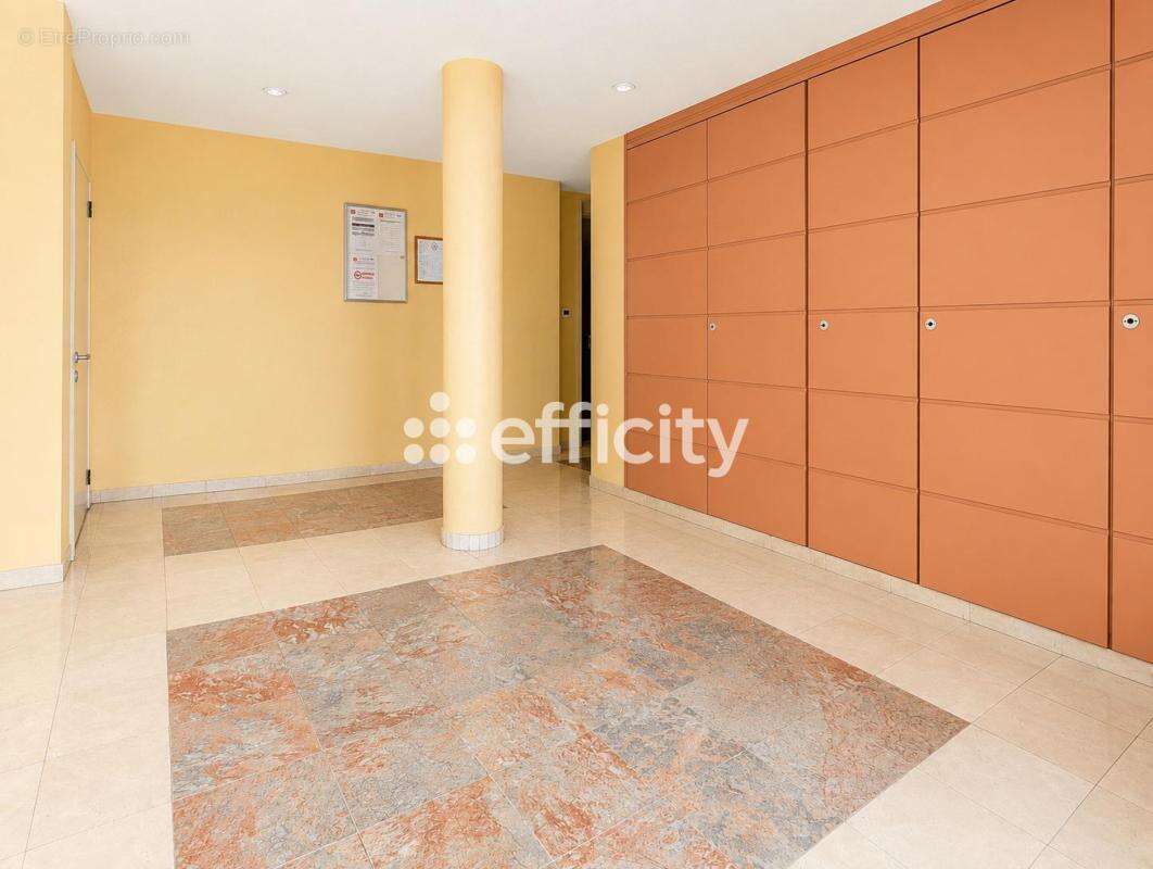 Appartement - photo 8