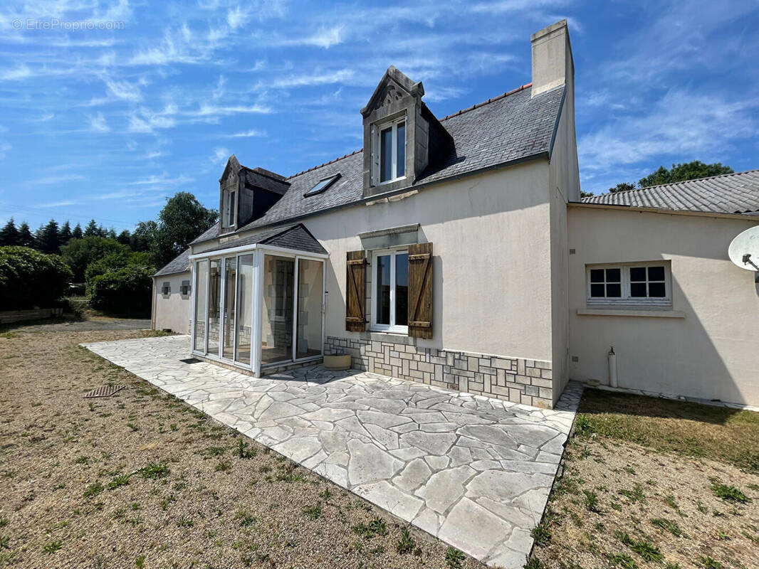 Maison à GOURLIZON