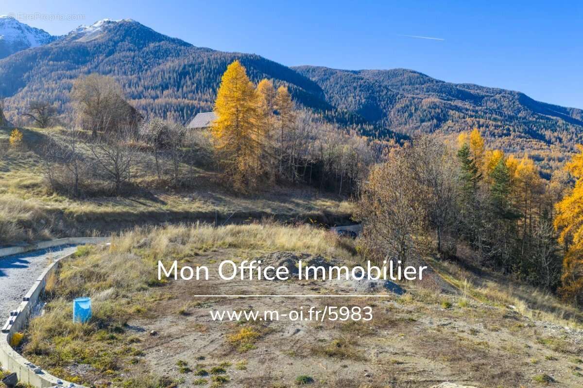 Terrain à LES ORRES