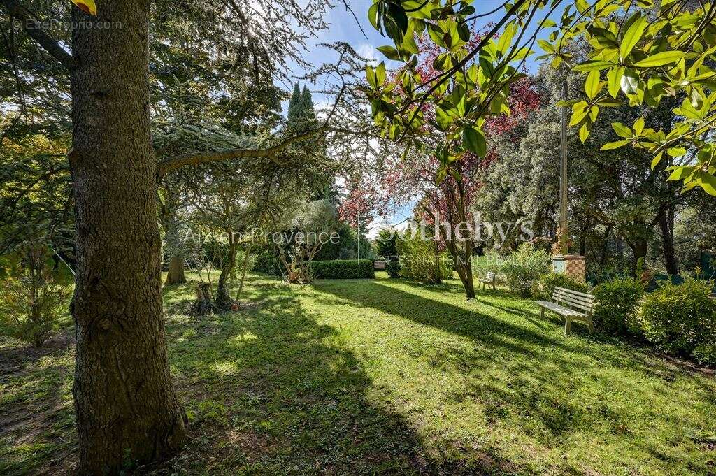 Maison à AIX-EN-PROVENCE