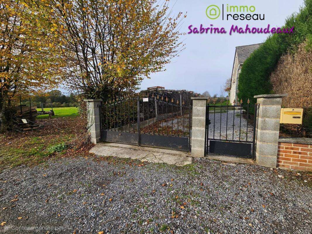 Maison à SAINT-MICHEL