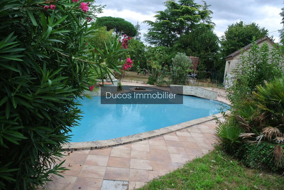 Ensemble immobilier avec maison principale et appartement indépendant - photo 10