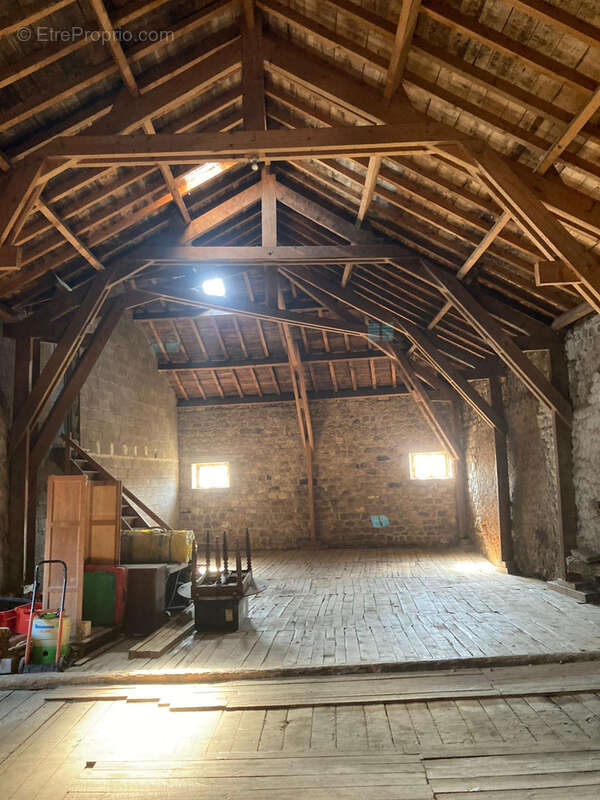 Maison à SAINTE-EULALIE