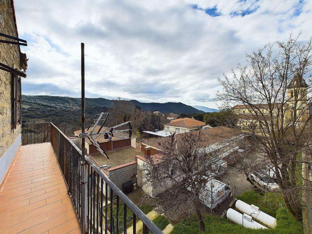 Maison à SANTA-MARIA-SICHE