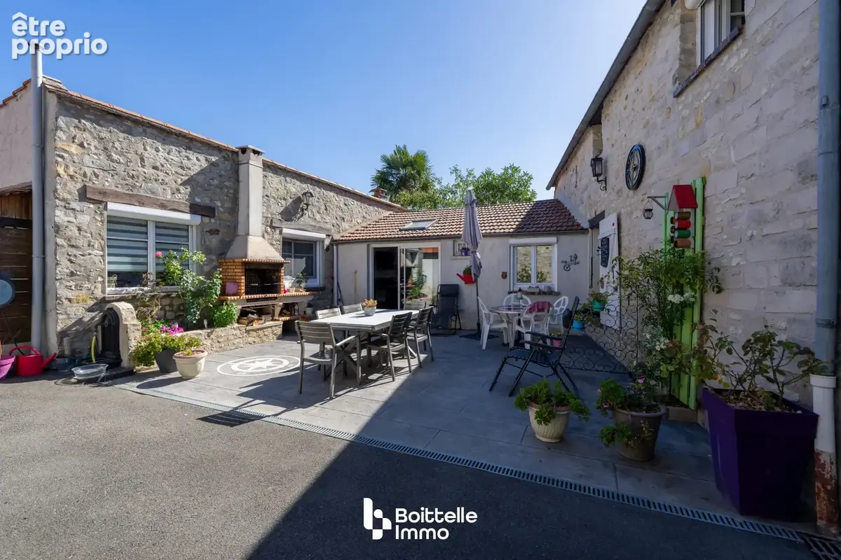 Photo Maison à Acheres-La-Foret au prix de 469 000€