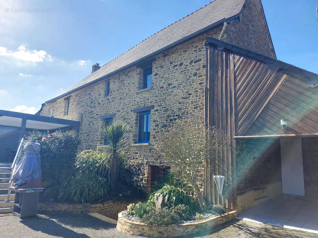 Maison à LA GUERCHE-DE-BRETAGNE