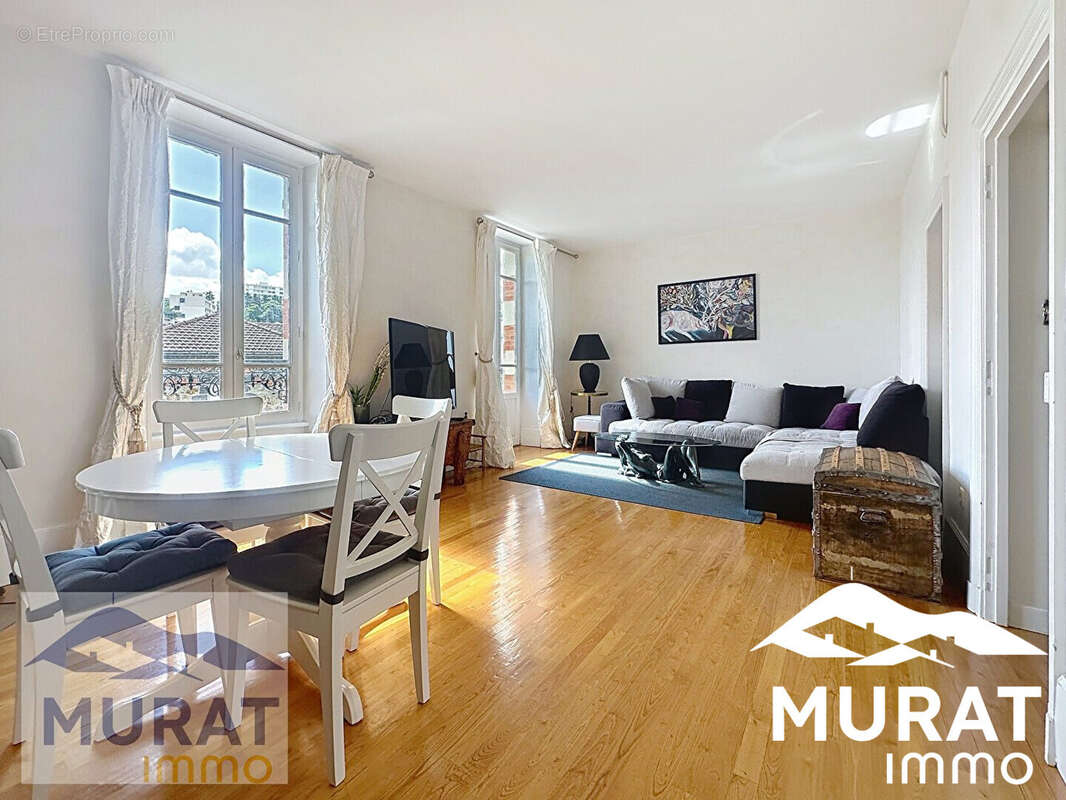 Appartement à CHAMALIERES