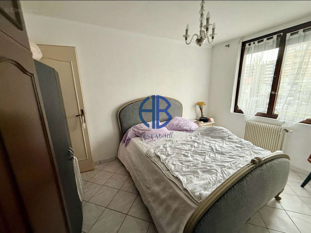 Appartement à ECHIROLLES