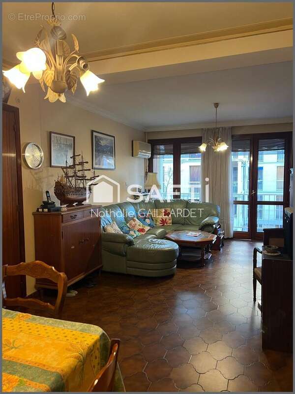 Photo 2 - Appartement à AVIGNON