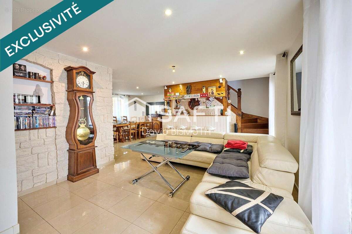 Photo 3 - Maison à PIERREFITTE-SUR-SEINE