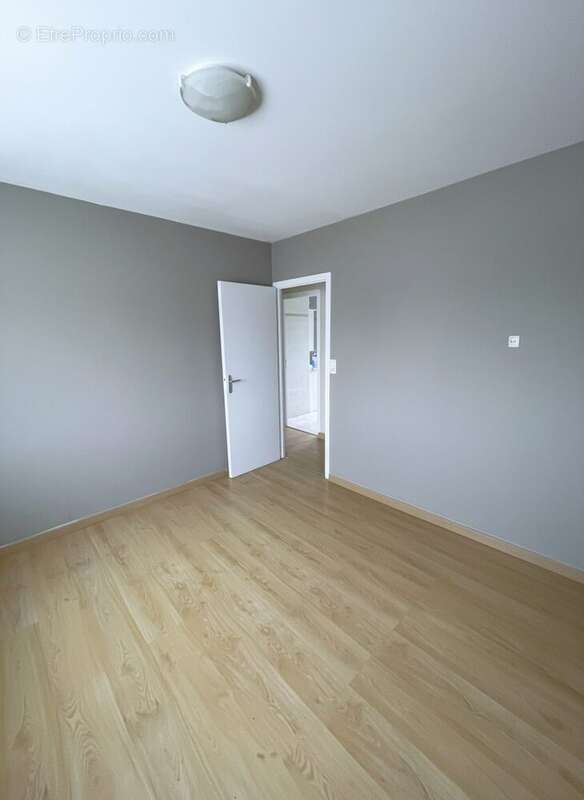 Maison à AULNOYE-AYMERIES